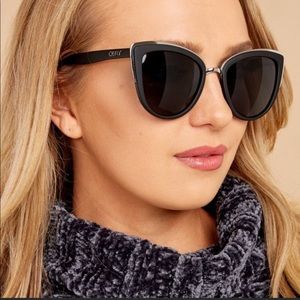 NWT 🏷 Quay Sunglasses